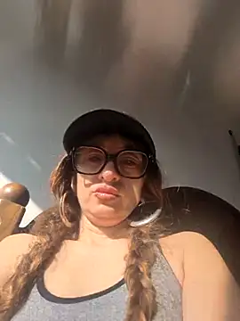 Snapshot of xgabyenlalunax chatting on 28, 2, 2025 xgabyenlalunax online show from 28, 2, 2025