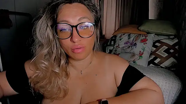 Snapshot of CumOnMy_Tits chatting on 11, 7, 2026 CumOnMy Tits online show from 11, 7, 2026