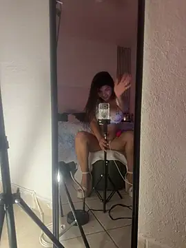 Ash satisfying orgasm online show from 28, 4, 2026