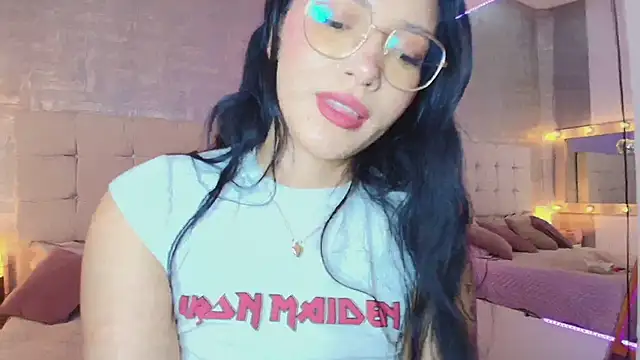 Snapshot of Baby_Venuss chatting on 3, 3, 2025 Baby Venuss online show from 3, 3, 2025