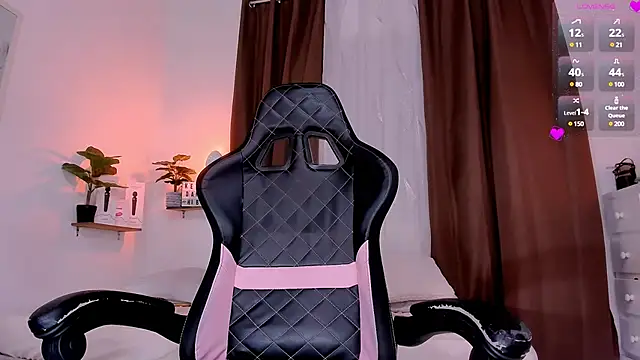 Snapshot of KeishaDanger_ chatting on 1, 12, 2024 KeishaDanger online show from 1, 12, 2024