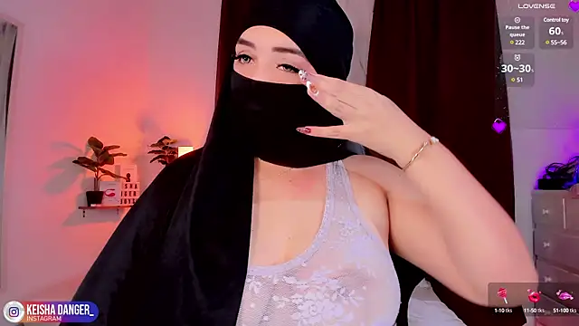 Snapshot of KeishaDanger_ chatting on 5, 1, 2025 KeishaDanger online show from 5, 1, 2025